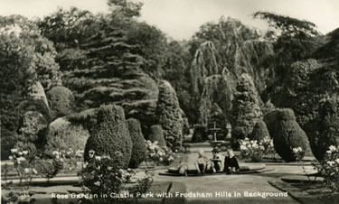 Frodsham: Castle Park Gardens