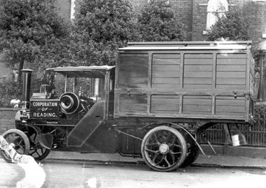 Foden: Three ton standard tipper 	