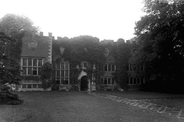 Tabley: Tabley Old Hall 	