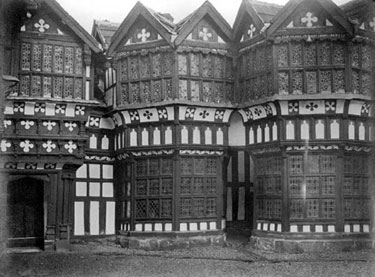 Odd Rode: Little Moreton Hall 	