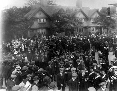 Port Sunlight: First World War Parade 	