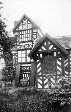 Odd Rode: Little Moreton Hall 	
