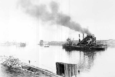 Ellesmere Port: Manchester Ship Canal