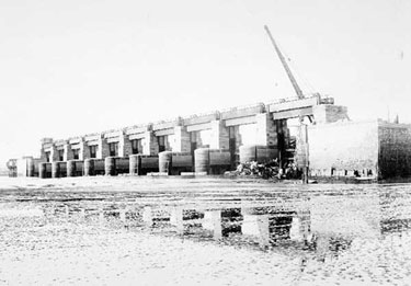 Runcorn: Manchester Ship Canal