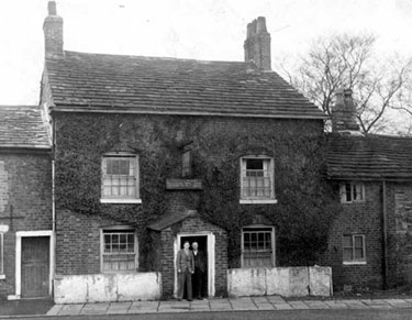 Bollington: Bollington Road, Cock and Pheasant