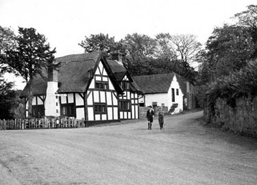 Barthomley: Audley Road, White Lion 	