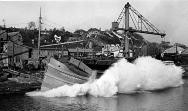 Northwich: Launch at Yarwood's shipyard 	