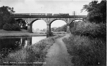 Northwich : Vale Royal railway viaduct