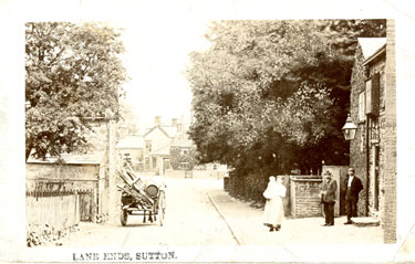 Macclesfield: Sutton Lane Ends