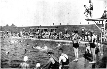 Nantwich: The Brine swimming pool