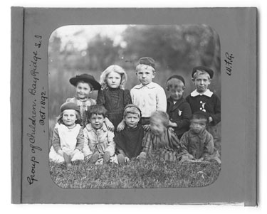 USA, Bay Ridge: Group of Children
