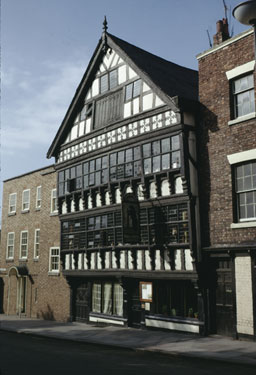 Chester: Lower Bridge Street, The Bear and Billet