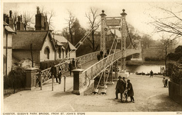 Chester: Queen's Park Bridge