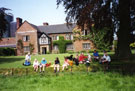 View: FD01043 Frodsham: Frodsham Parish Boundary Walk.  Lunch at Crewood Hall. 
