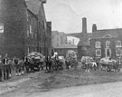 View: FD01272 Frodsham: Mill at Frodsham Bridge, and Mill House.  Carters with horses and carts.