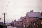 View: FD02864 Frodsham: View down Kingsley Road