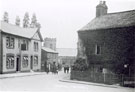 View: FD03239 Frodsham: Bulls Head and Hawthorne Cottage Overton.  