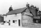 View: FD03611 Frodsham: Cottages East Bank, bottom of Hulme's Lane