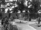 View: FDN1410 Frodsham: Castle Park Garden with Fountain
