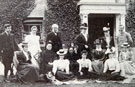 View: FDN1897 Frodsham: Weaver family group