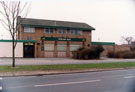 View: c06846 Ellesmere Port: Straw Hat, Hope Farm Road 	
