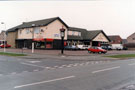 View: c06848 Ellesmere Port: Sir Robert, Overpool Road 	