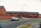View: c06901 Ellesmere Port: New housing at Stanney Grange 	