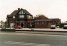 View: c06946 Ellesmere Port: Woodland Hotel, Chester Road 	