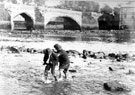 View: ch4500 Mudlarks on the River Dee