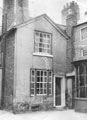 View: ch8511 Cottage in St. Peter's Churchyard