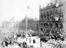 View: ch9016 Crowds outside the Town Hall 