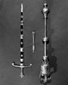 View: p1008 The mace, admiralty oar and sword in its scabbard, Civic Regalia